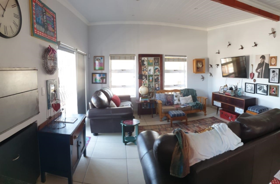 To Let 3 Bedroom Property for Rent in Seemeeu Park Western Cape